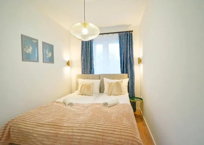 Every Sky Staszica 30 كارباش