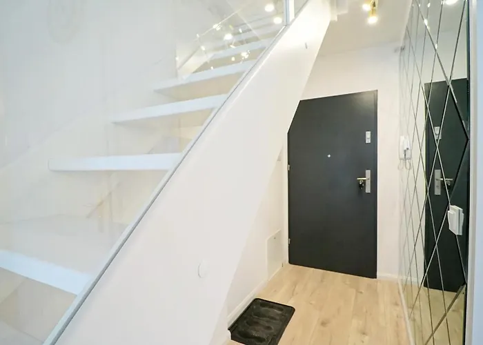 Every Sky Staszica 30 كارباش