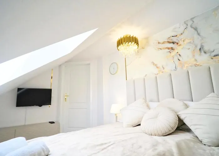 شقة Every Sky Staszica 30 *