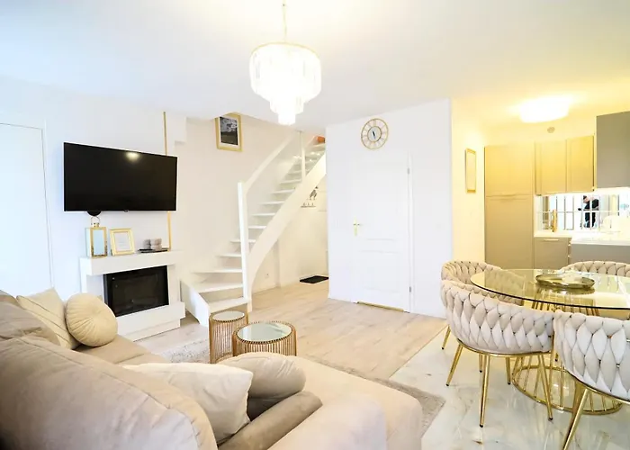 Every Sky Staszica 30