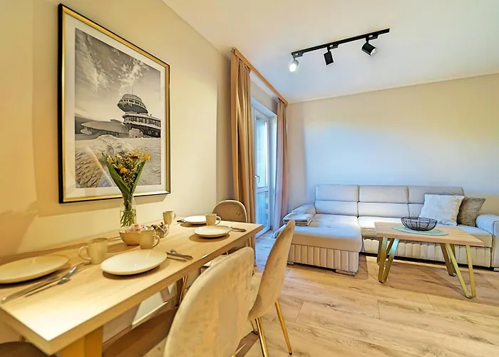 شقة Every Sky Staszica 30 *