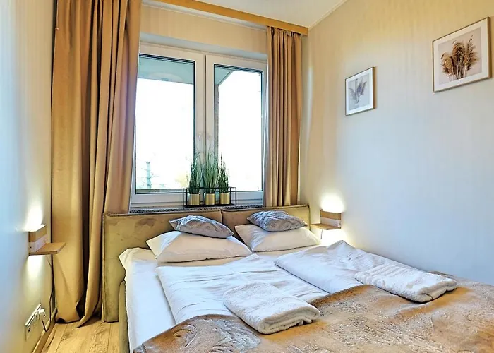 Every Sky Staszica 30 * كارباش