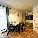 Every Sky Staszica 30 דירה קרפאז'