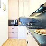Every Sky Staszica 30 דירה קרפאז'