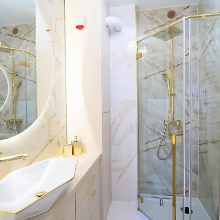 Every Sky Staszica 30