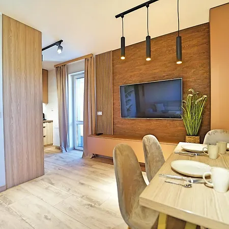 Every Sky Staszica 30 Daire