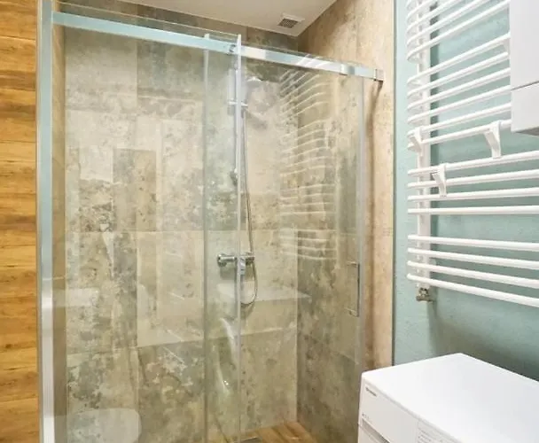 Every Sky Staszica 30 *