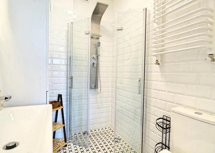 Every Sky Staszica 30 * 카르파츠